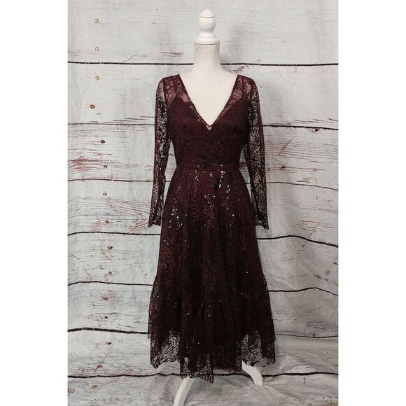 Mac Duggal Lace Embellished Long Sleeve Ruffle Hem Gown Size 4 - Picture 3 of 8